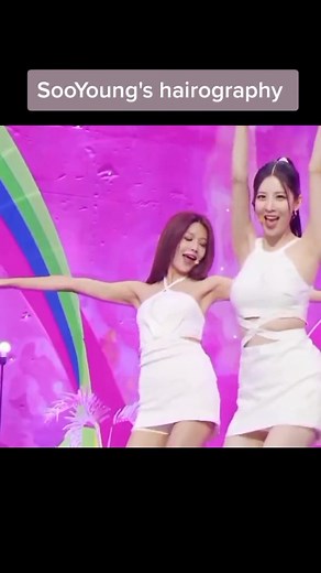 she the tf of her hair😭😭 even sone that went to the prerecorded said they only can focus on SooYoung hair#forever1#girlsgeneration #snsd #sooyoung @GirlsGeneration