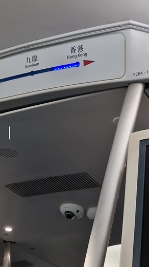 Nothing beats Hong Kong city lights #hongkong #solotravel #CapCut