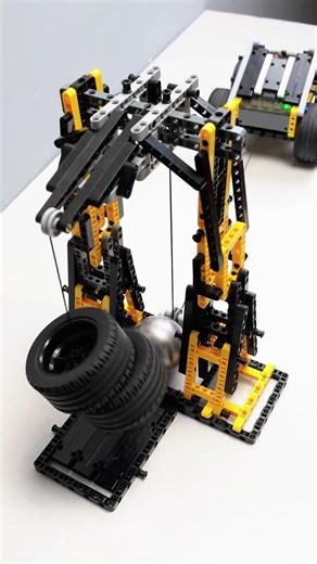 How much can it lift? 🧐 #lego #engineering #shortsvideo #shorts
