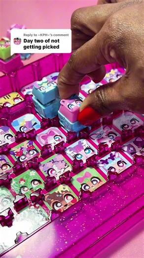 Replying to @~KPH~ clickeez keyboard fidgets #miniature #minitoys #foryoupage #asmr