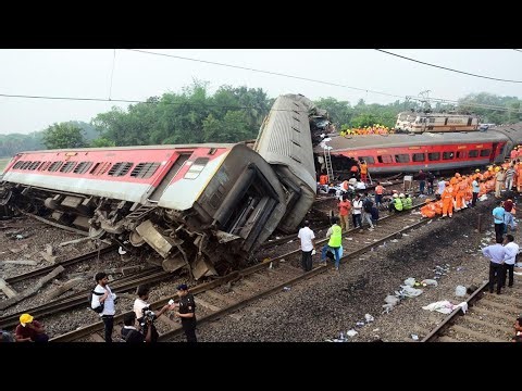 Indian Railway Train video WAG-7HC 35728 Kota Patna Express Train and local train 😭 Malgadi Train