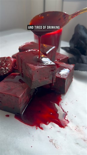 Vampire Fudge, no garlic. I promise!🧛🍫