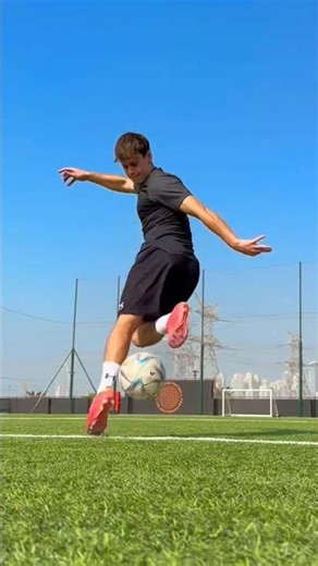 Fast feet compilation ‼️🥶 #football #skills #funny