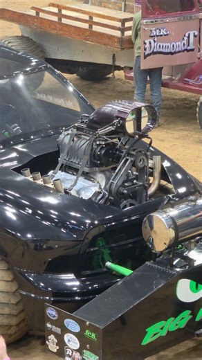 Firing up "Big Nasty" Supercharged Super Modified 4wd at the TNT KENTUCKY Invitational #Tractorpull #truckpull #Supercharged | Dirt 'N Asphalt Productions