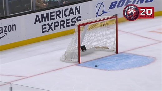 130K views · 1.5K reactions | He's now just 20 goals away from breaking the record!  Absolutely incredible! | NHL | Facebook