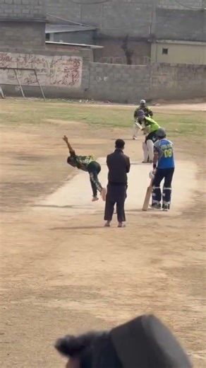 awesome six by azaz #hayaseri_sports_complex #cricket #sixless