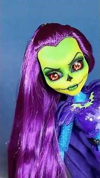The most hated Monster High doll!? Monster High Skullector Skeletor Unboxing and Review!