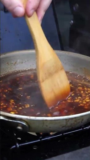 How to Make Grilled Chicken thighs with Spicy Peach Glaze 🍑 summertime in Georgia means it’s time