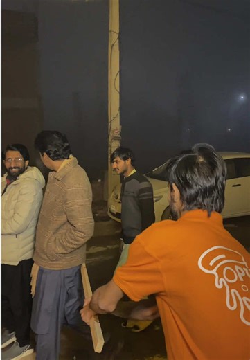 Log diwana hain 😂. #foryoupage #relatable #restaurant #foodlover