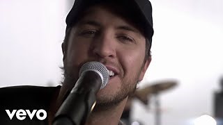 Luke Bryan - Country Girl Chords (Shake It For Me) (Official Music Video) - ChordU