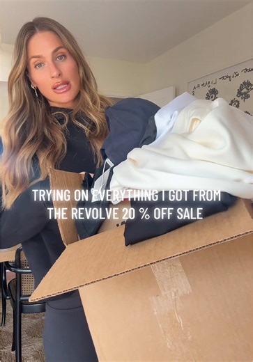 Revolve Try-On Haul: Unboxing and Fashion Favorites