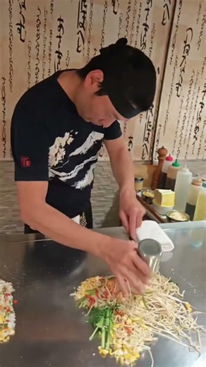 Professional Teppanyaki Fried Rice Skill! 🍳#cooking