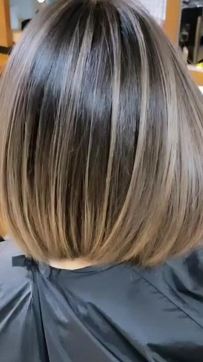 Tinte de Cabello Profesional 7.10: Transformación Ideal