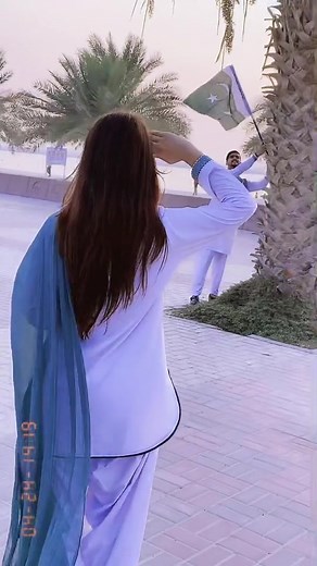 14th august me kitny days rehty hy?? #foryou #faryal_fairyyy #pakistanzindabad