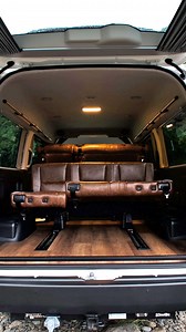 FD-BOXハイエースなら、 荷物もたっぷり積めて、車中泊もOK🛏 小さなお子様と一緒でも、 車中泊キャンプなら簡単、安心です😊✨ 大切な人と過ごす、大切な時間を、 お気に入りのハイエースで過ごしてみませんか🤗 . . . . . . . . . . . . . . . . . . #車中泊できる街乗り仕様車 #FDBOX #バンライフ #車中泊 #河原 #車旅 #デイキャンプ #アウトドア #外遊び #キャンプギア #キャンプ #ドライブ #outdoor #vanlife #camping #overland #フレックスドリーム #flexdream #クルマを使って楽しもう #FDcamp #ハイエース #ハイエース200 #HIACE | フレックスドリーム