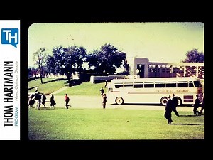 Was a JFK Conspirator Posing as a Secret Service Agent on the Grassy Knoll? (w/Guest Lamar Waldron)