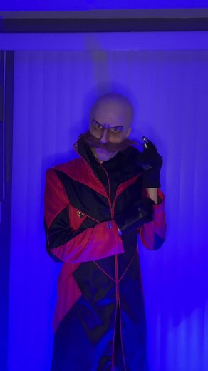 When Robotnik finally catches Sonic #sonicthehedgehog #sonic #robotnik #drrobotnik #sonicmovie2 #sonicmovie #eggman #sega #cosplay #cosplayer #soniccosplay #dreggman #knuckles #tails #videogames #retrogaming