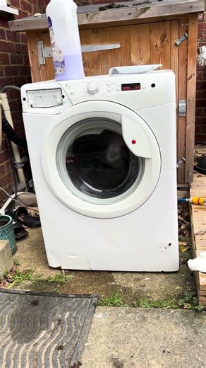 Hoover VisionTech VTS715D21X washing machine || Soap draw holding on for dear life!