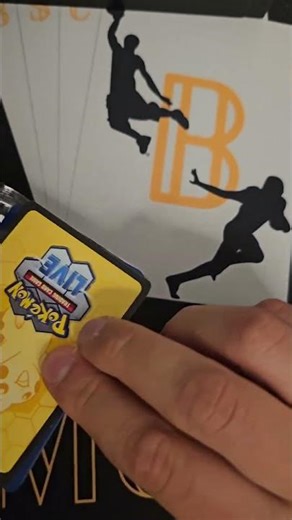 Chasing the RAREST Charizard from Pokémon TCG Mega Evolutions!