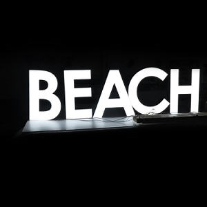 [Hot Item] Fashion New Design Storefront Lighted Advertising Sign Letters for Signage