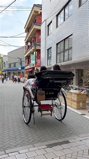 Rickshaw men in Asakusa are known as “jinrikisha” drivers (人力車, literally “human- powered vehicles “) #asakusa #rickshaw #jinrikisha #japanculture #DiscoverJapan | Mei Cruz