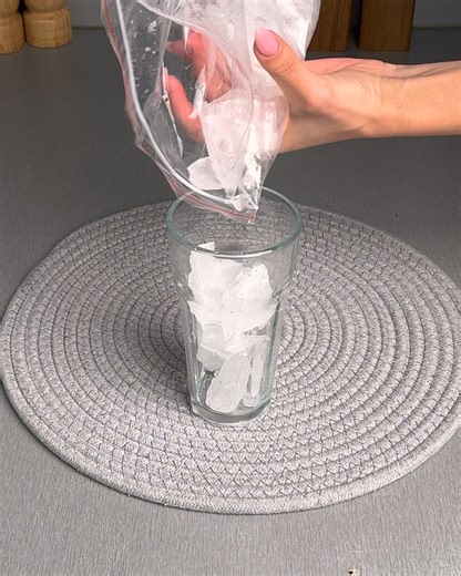 Beat the heat with this simple ice pack hack 🧊