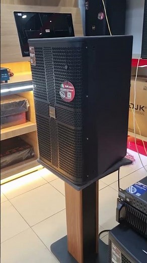 2500W Bass Test Watch Everything Shake! #nghia #bass #basstest