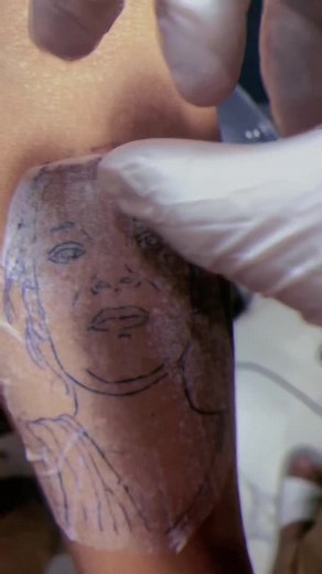 Mom Face Tattoo - Danish Zehen Airplane Tattoo