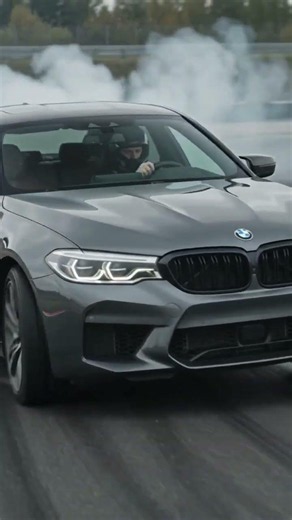 BMW M5 Drifting On The Drifting Track #nxfayeditz #bmw #automobile #m5 #f90 #drift #ai