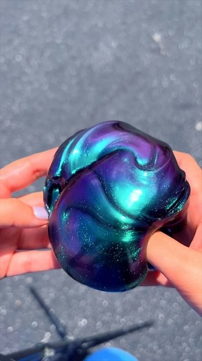 Talisa Tossell's Slimes on Instagram: "Last but not least in the collection is magic elixir 🔮 available tonight at 5pm est. this is one of my favourite slimes ever and I’m so excited to share it with you, it looks different in different lightings but irl it looks a bit darker than this"