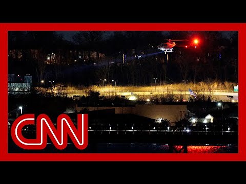 Witness describes moment passenger aircraft collided with US Army helicopter