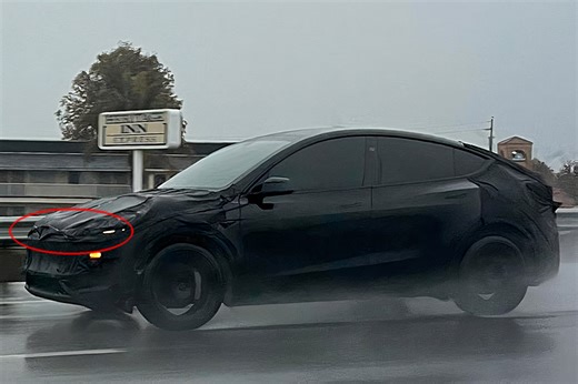 Tesla Model Y Juniper Refresh with Facelifted Front and Rear Light Bar Spotted on Public Roads
