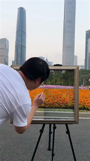 This is an amazing picture frame where people can actually step in and out. #amazingChinesepeople