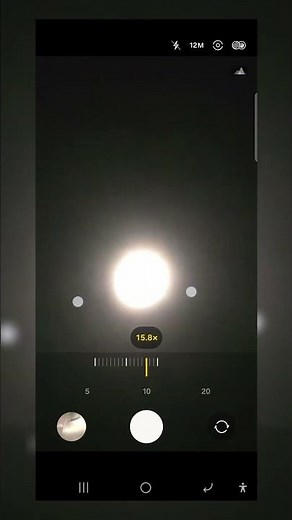 How to Photograph the Moon with your Cell Phone! 🌝📱 #tip #cellphone #moon #photo
