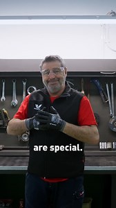 The world moves because these hands don’t stop. 🙌 Valvoline is proud to support mechanics, every day. 🛠 | Valvoline