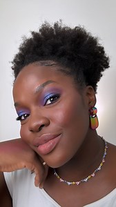 Juliana LuzieÌ‚ on Instagram: "Tutorial de maquiagem roxa com full face usando @mahavoficial Produtos Usados na ordem: Blindagem MÃ¡scara Max Crystak Contorno 11 Base Cor 9.2 e 10 Blush Comfort MaÃ§Ã£ do Amor Contorno Facial Coffe Blush Rouge Corretivo Cor 7 Bruma Fixadora Iluminador Universal Cor Dourado Paleta Enjoy The Color Lapiseira para Olhos LÃ¡pis Batom Labial Cacau Gostaram da make???â˜ºï¸"