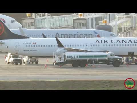 A CLOSER LOOK AT GATE 4'S FIRST JETBRIDGE ACTIVATION ALONG WITH SOME DELAYED EVENING TRAFFIC!