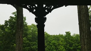 #rainydays are perfect for touring the final home of #UlyssesSGrant 🎩🇺🇸📖 Book a tour easily online, and #LearnMore about the #General and #President in the new exhibit room! #historyliveshere #civilwar #historichome #NationalHistoricLandmark | Ulysses S. Grant Cottage State Historic Site & National Historic Landmark