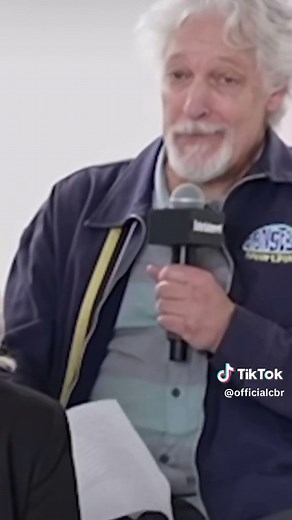 Espresso Animation Featuring French Narrator in SpongeBob