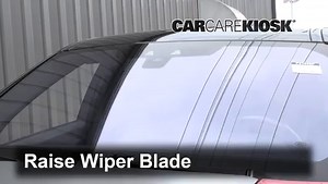 Front Windshield Wiper Blade Change: 2018 Land Rover Discovery Sport HSE 2.0L 4 Cyl. Turbo Sport Utility (4 Door)