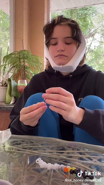 I’ve already started the pattern for the next one 😭😭 || #kandi #plur #rave #slay #sonic #tails #knuckles #knucklestheechidna #tailsthefox #sonicthehedgehog