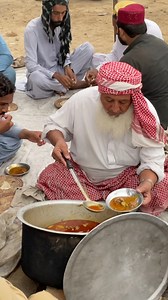 3.3M views · 44K reactions | An Old Man Selling Beef Korma #viralreels #viralreelschallenge #foryoupage #viralvideo #fypシ゚ | Sharjeel Bilal Bhatti | Facebook