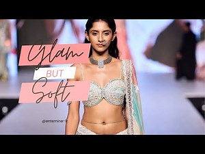 Grace in Motion 💫 Indian Ramp Walk Close Up Saree Catwalk Elegance #FashionShorts #RampWalk