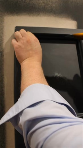 Liquid Masking Tape & Primer. H20 Walther Strong 💪. #liquidmaskingtape #liquidmasking #primer #construction #painter #pravhowto #foryou #diypainting | Nino Media