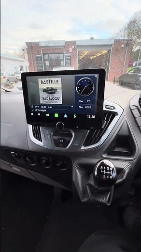 Ford Transit Custom Work Van, Serious Tech Upgrade Wiress CarPlay KENWOOD DMX9724XDS #fordtransit