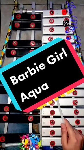 Barbie Girl Lyre Cover: Fun Lira Performance