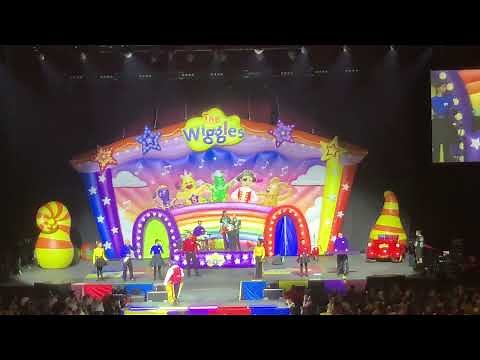 THE WIGGLES WIGGLY BIG DAY OUT TOUR IS IN QUDOS BANK ARENA IN SYDNEY OLYMPIC PARK PART ONE