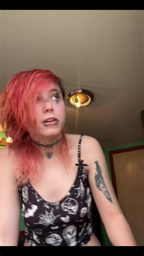 👅 #emo #gothgirl #boots #lick #fyp