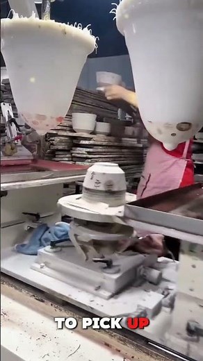 How This Machine Prints on Curved Surfaces 🤯☕ (Pad Printing Explained!)