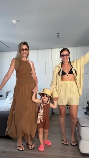 Girls beach day #bliss #babybliss #summer #beachvibes